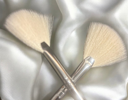 Metallic Facial Brush